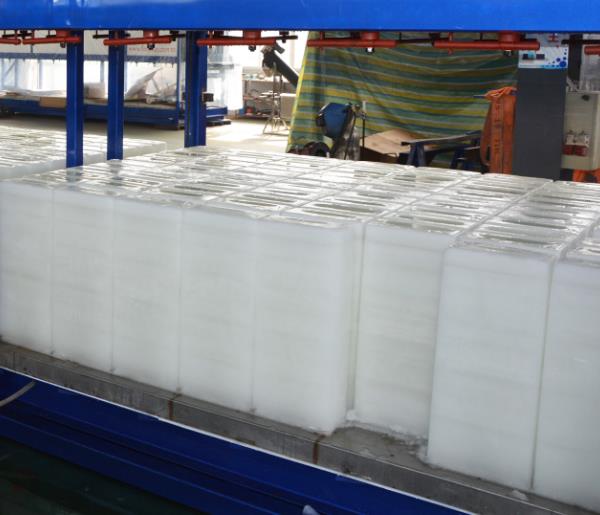 針對(duì)制冰機(jī)半天才制一塊冰的問題