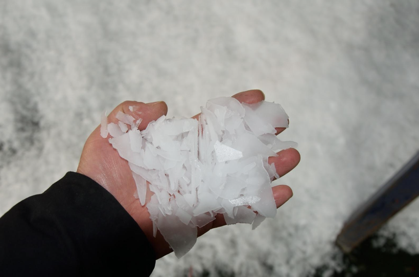 片冰機冰刀怎么調(diào)節(jié)間隙